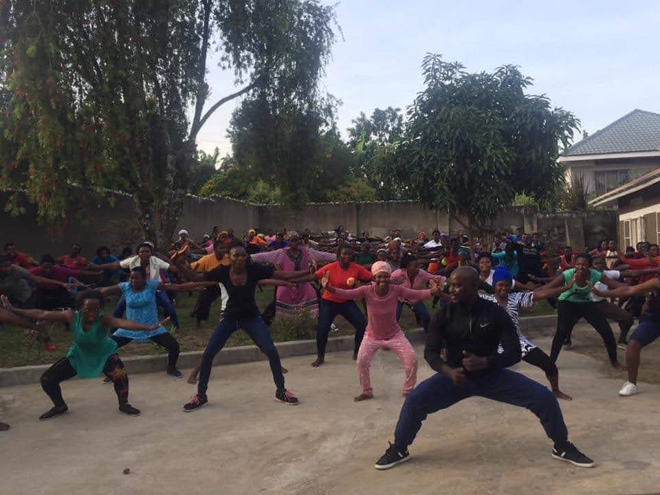 Large outdoor fitness class